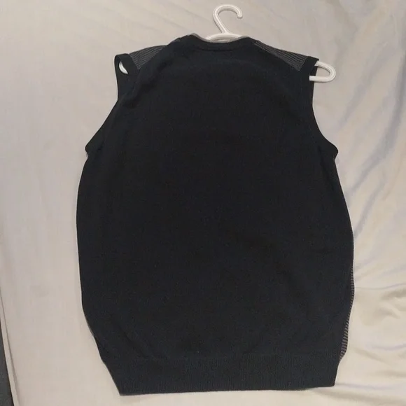 Mexx Button Up Vest - Picture 2 of 4